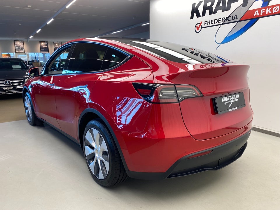 Tesla Model Y Long Range AWD 5d