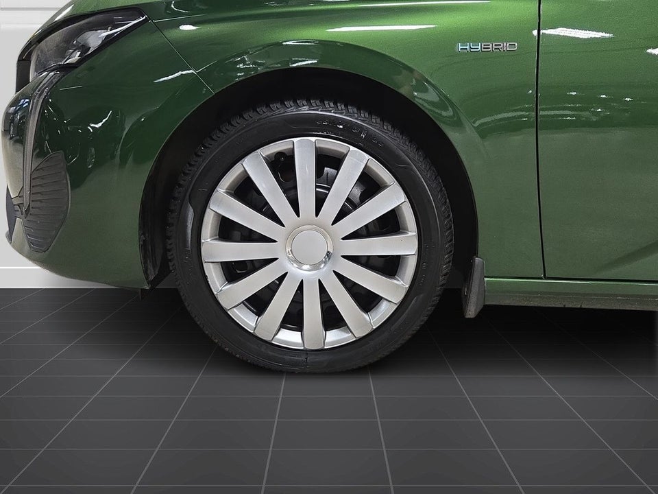 Peugeot 308 1,6 Hybrid First Selection EAT8 5d