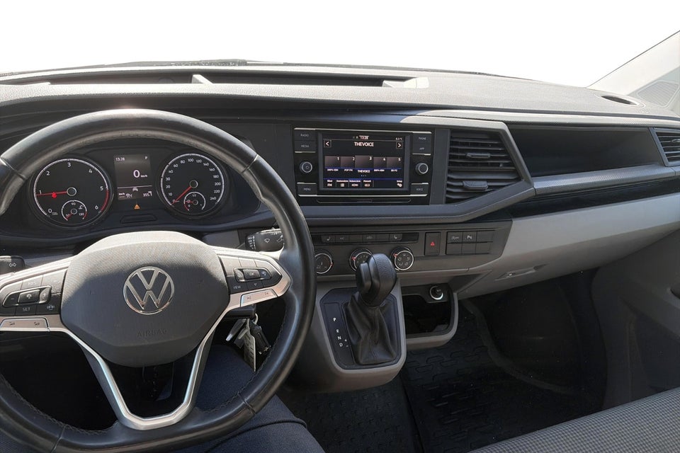 VW Transporter 2,0 TDi 150 Kassevogn DSG lang