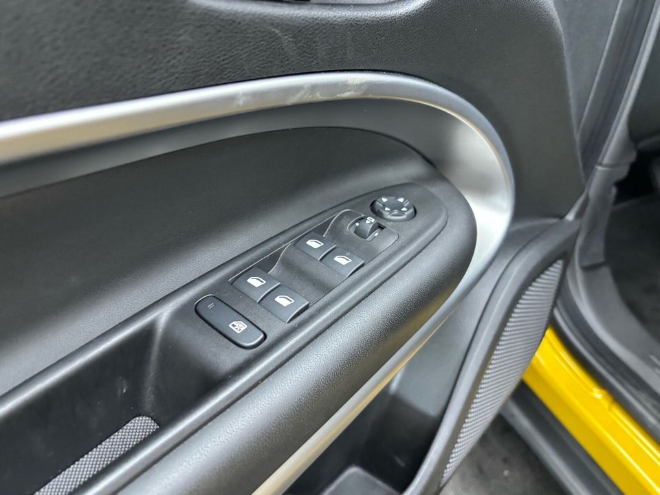 Jeep Avenger 54 1st Edition 5d