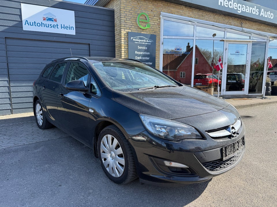 Opel Astra 1,4 T 140 Enjoy Sports Tourer 5d