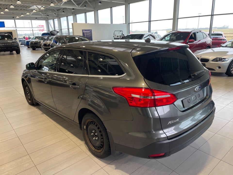 Ford Focus 1,0 SCTi 125 Titanium Fun stc. 5d