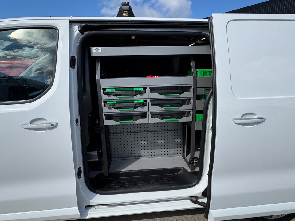 Peugeot e-Expert 75 L2 Plus Van