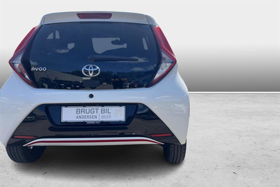 Toyota Aygo 1,0 VVT-i x-cellence 5d