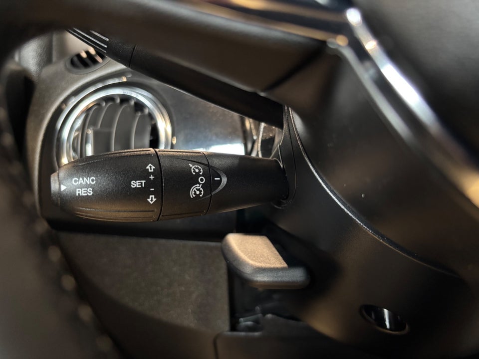 Fiat 500 1,0 Hybrid Launch Edition 3d