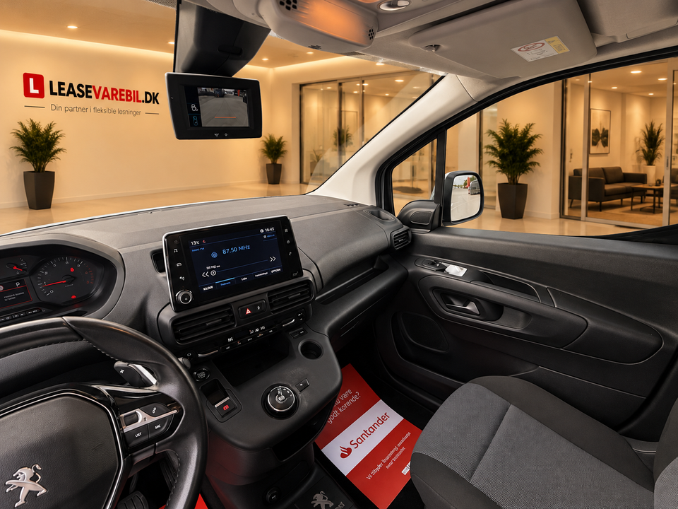 Peugeot Partner 1,5 BlueHDi 130 L2V2 Plus EAT8 Van