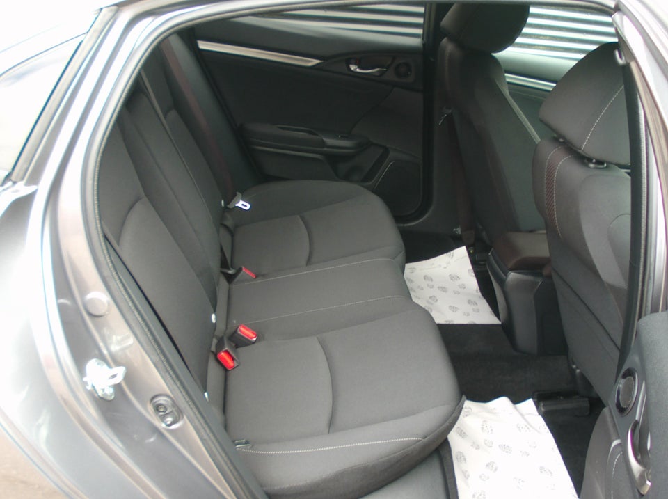 Honda Civic 1,6 i-DTEC Elegance 5d