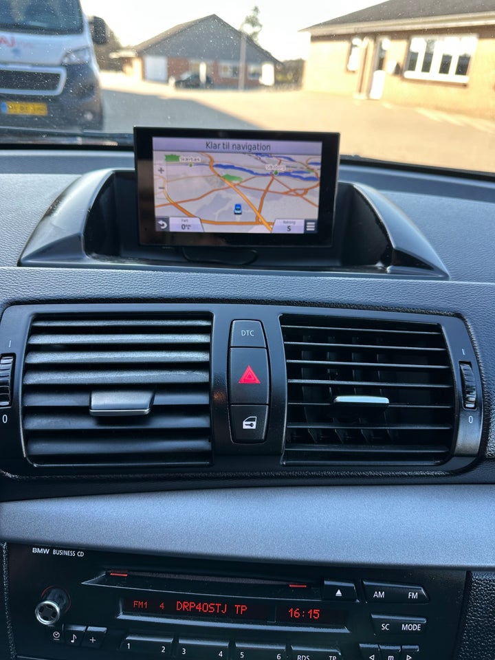 BMW 118i 2,0 Advantage 3d