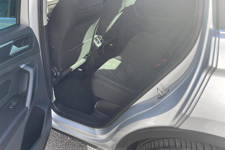 VW Tiguan 1,4 eHybrid Elegance DSG 5d