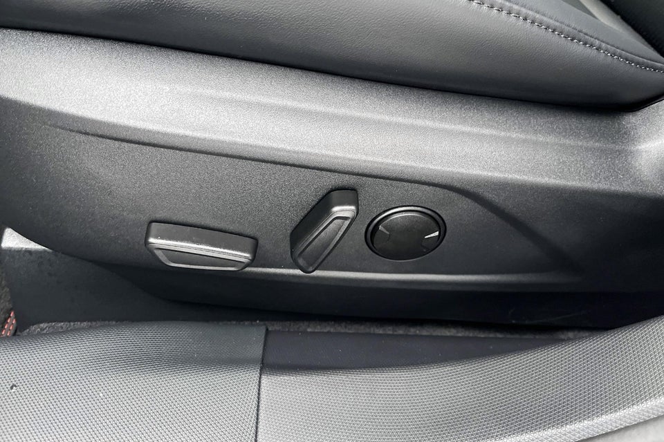 Ford Mustang Mach-E 91 Premium Extended Range AWD 5d