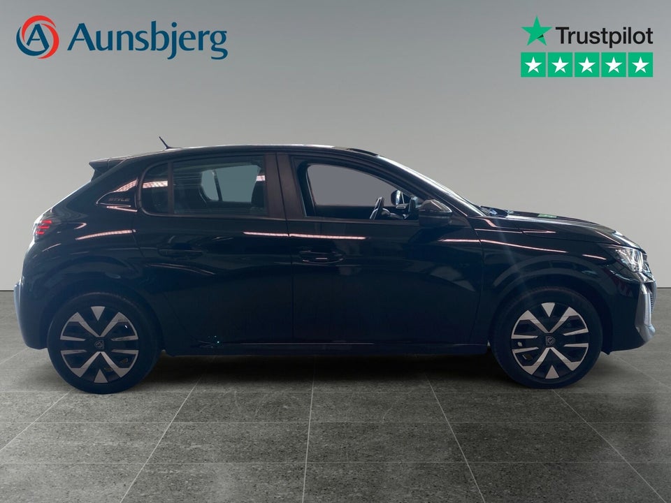 Peugeot e-208 50 Style 5d