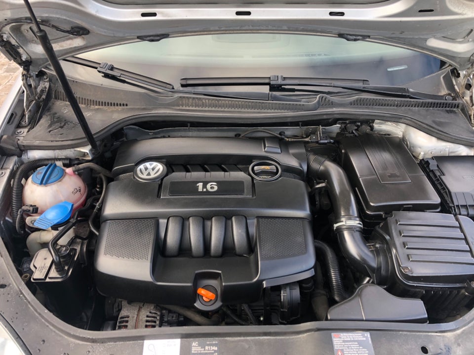 VW Golf V 1,6 Comfortline 5d
