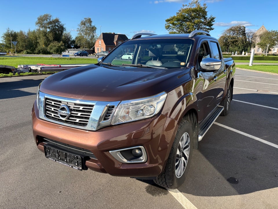 Nissan Navara 2,3 dCi 190 Db.Kab Tekna aut. 4d