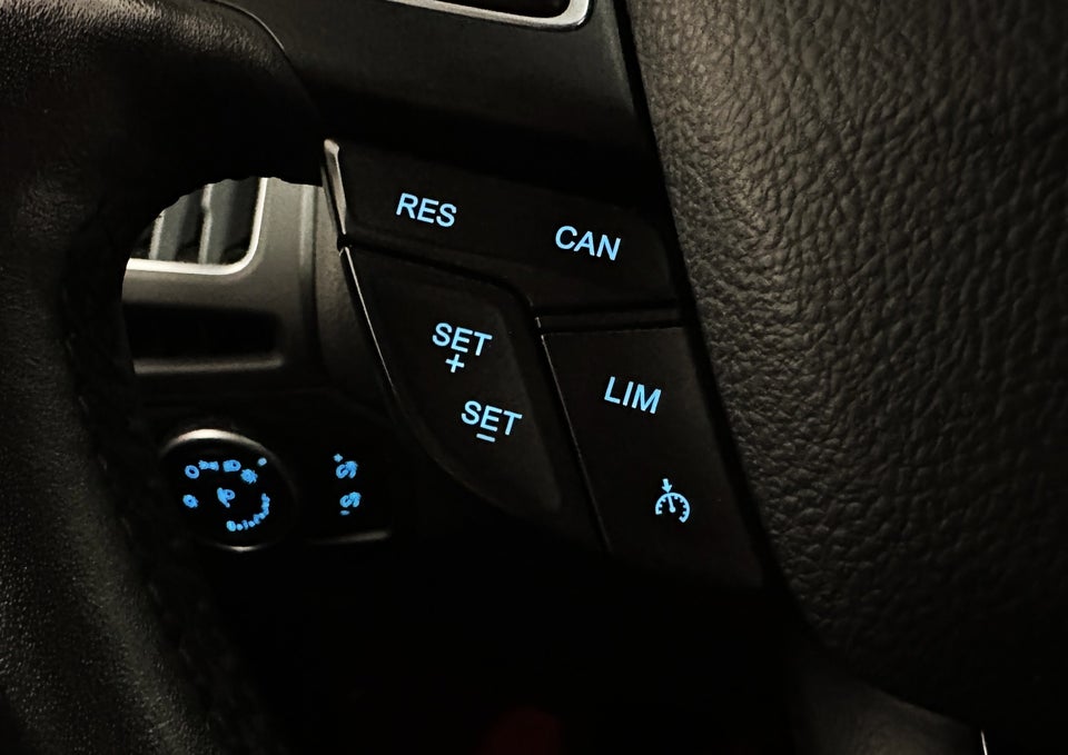 Ford Focus 1,0 SCTi 125 Titanium stc. 5d