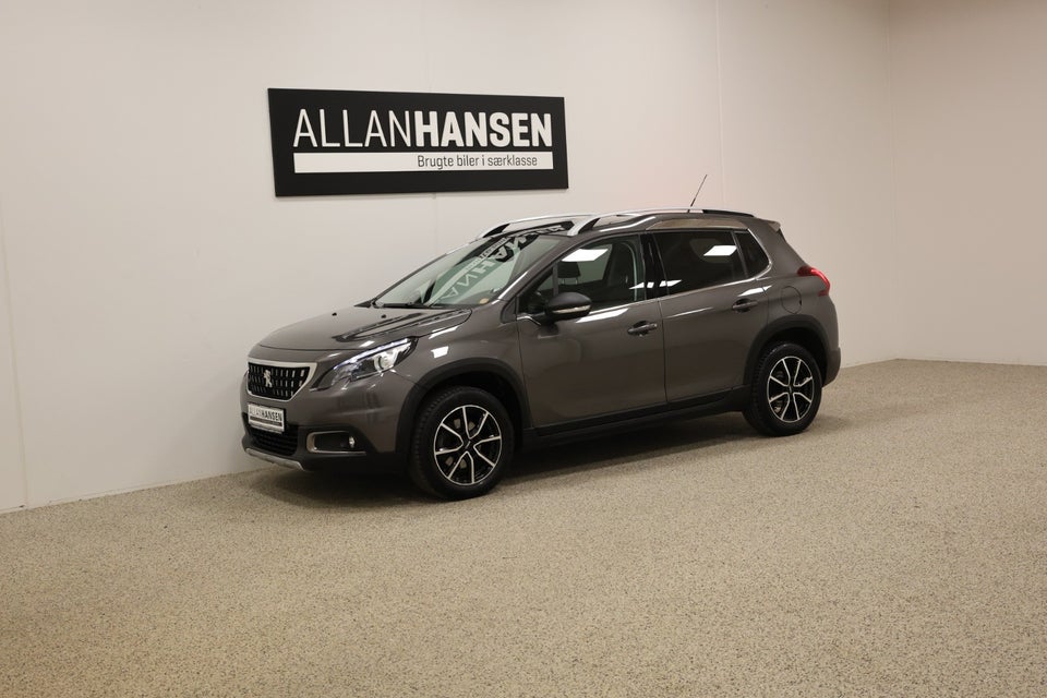Peugeot 2008 1,2 e-THP 110 Allure Sky 5d