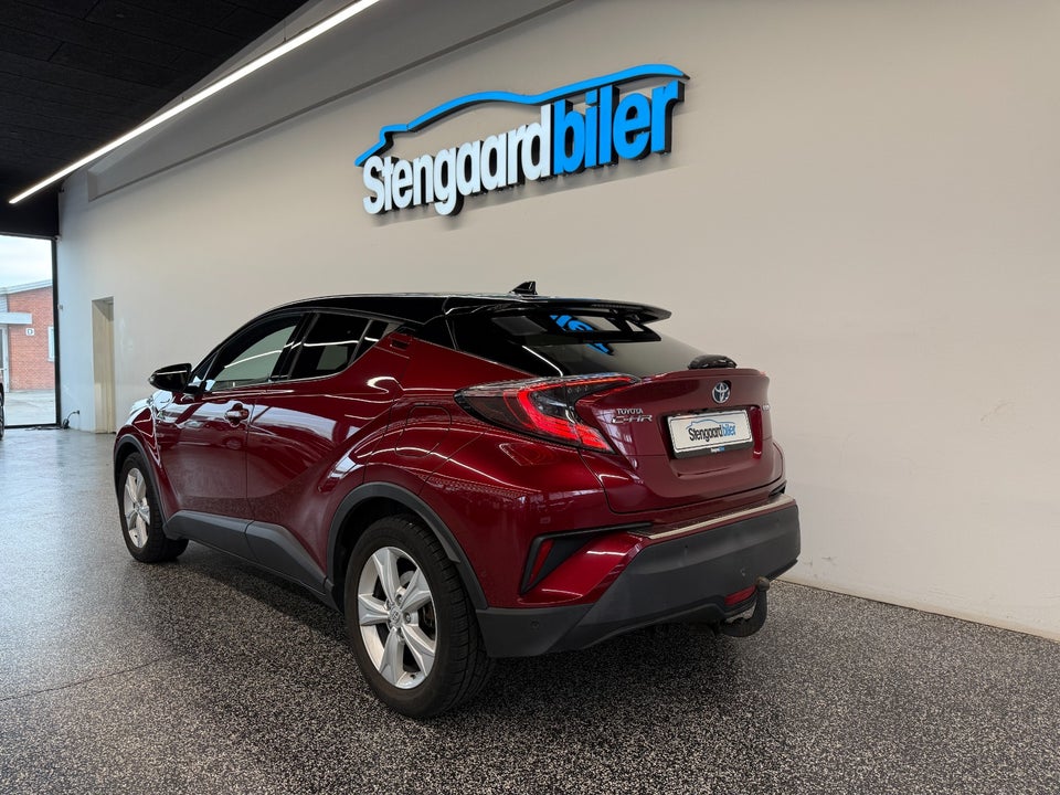 Toyota C-HR 1,8 Hybrid C-ULT CVT 5d