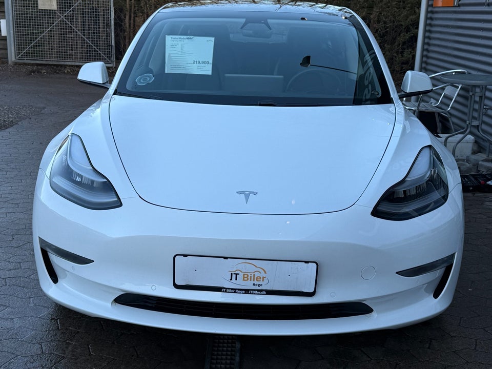 Tesla Model 3 Long Range AWD 4d