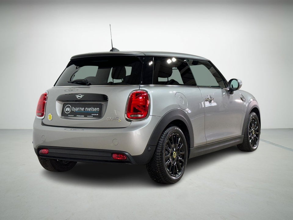 MINI Cooper E Classic Trim L 3d