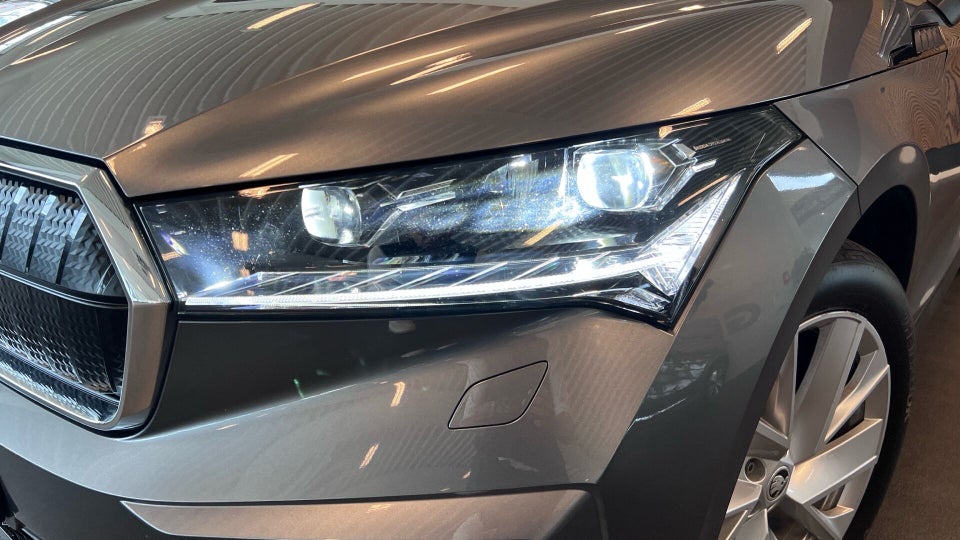 Skoda Enyaq 80 iV Plus 5d