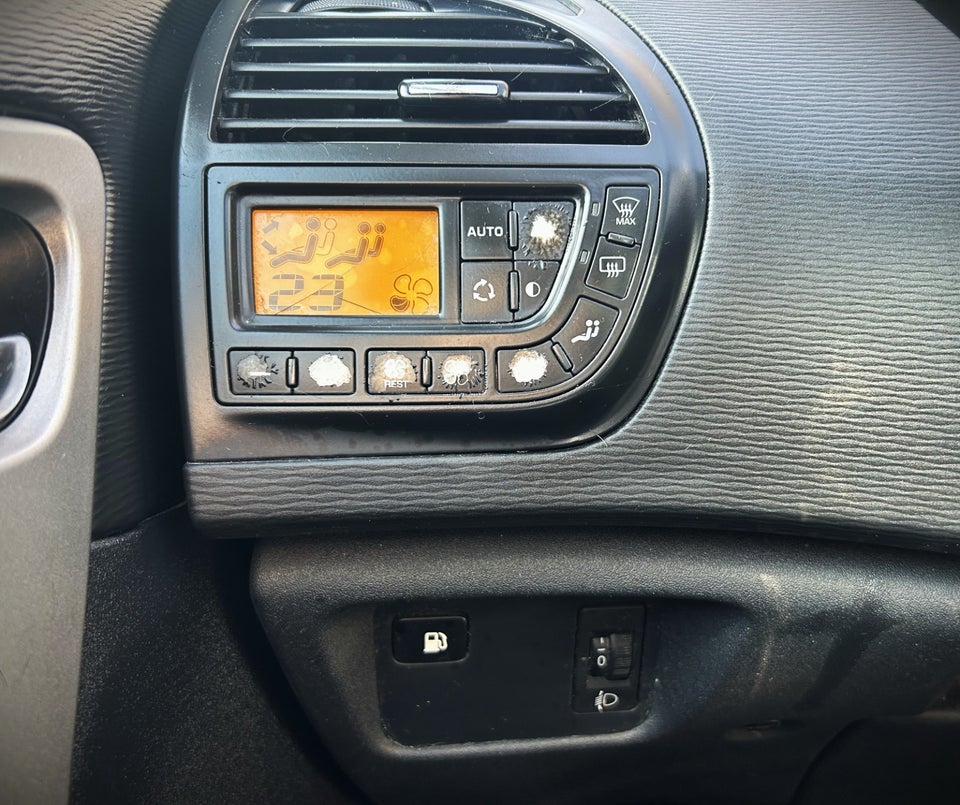 Citroën C4 Picasso 1,6 HDi 112 Seduction E6G 5d