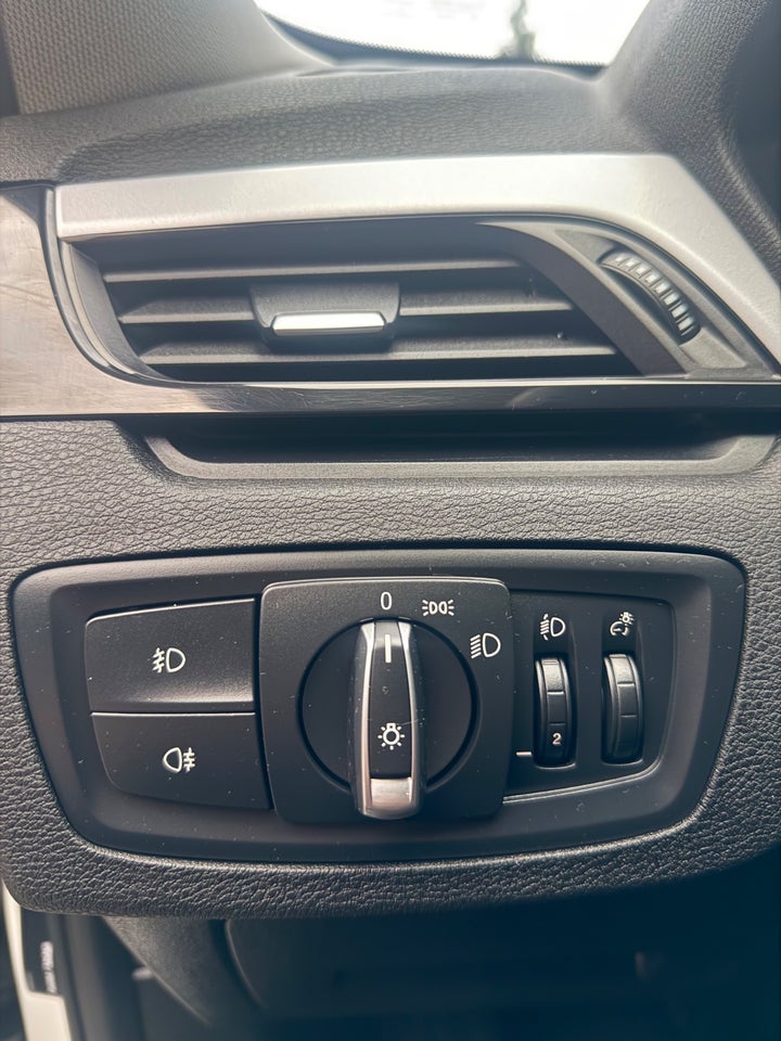 BMW X1 2,0 sDrive20d Advantage aut. 5d