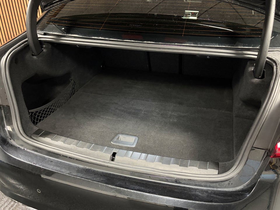 BMW 330e 2,0 M-Sport aut. 4d