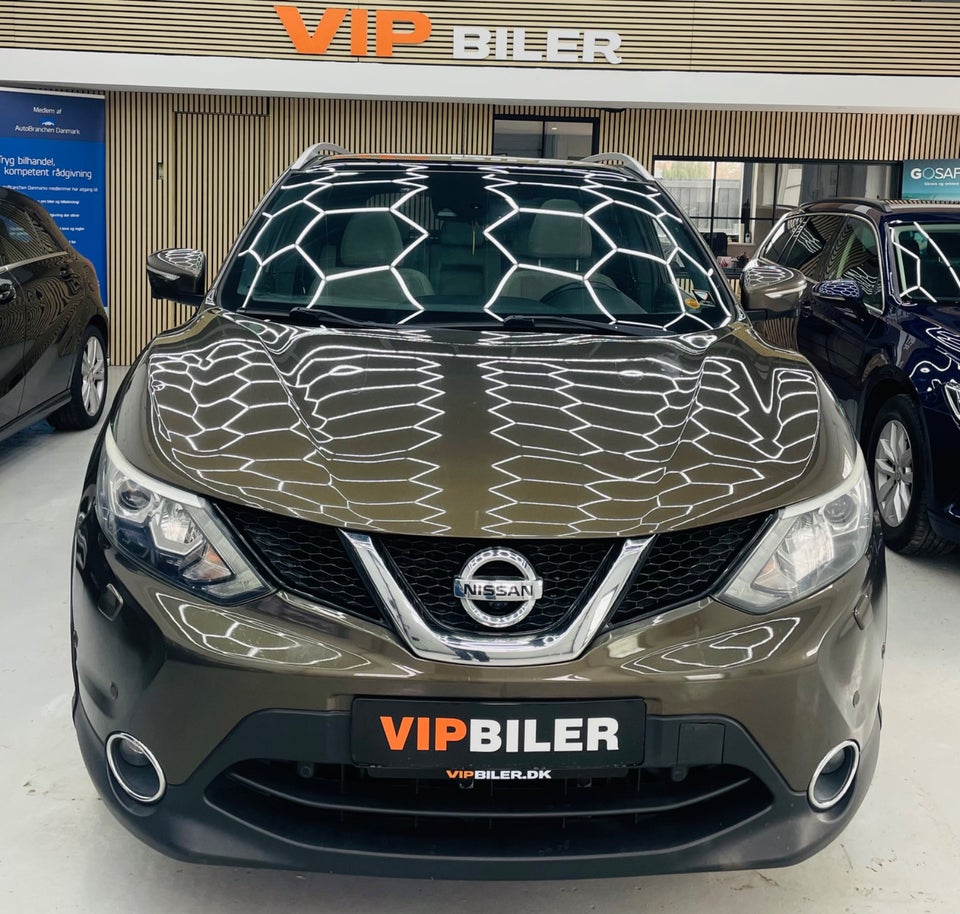 Nissan Qashqai 1,6 dCi 130 Tekna X-tr. 5d