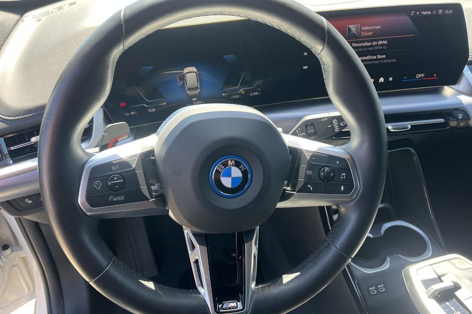 BMW iX1 eDrive20 M-Sport 5d