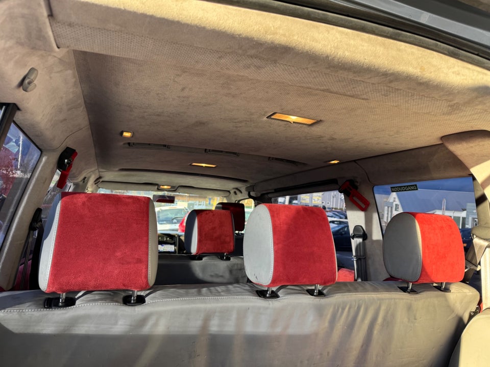 VW Caravelle 2,5 TDi 150 Comfortline kort 10prs 4d