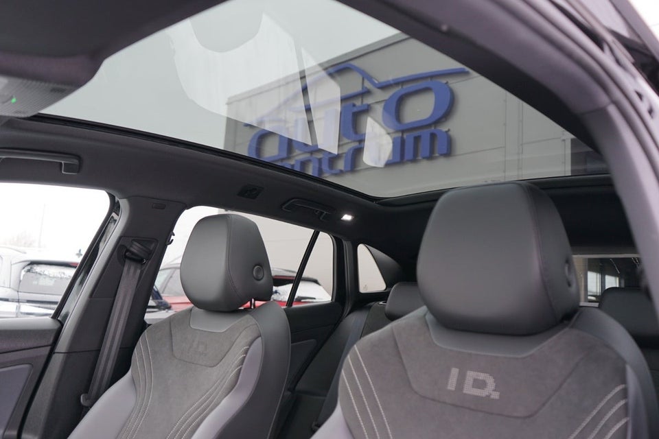 VW ID.4 77 Style 5d