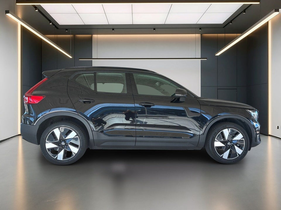 Volvo XC40 ReCharge Extended Range Plus 5d