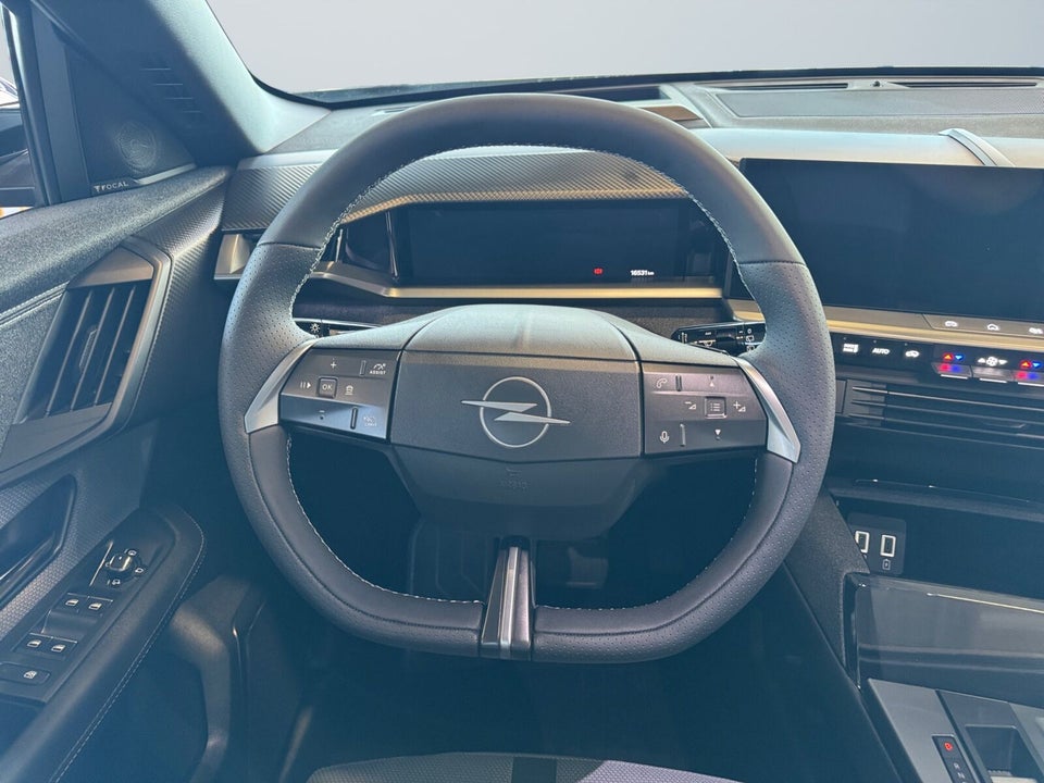 Opel Grandland-e 73 GS Sky 5d