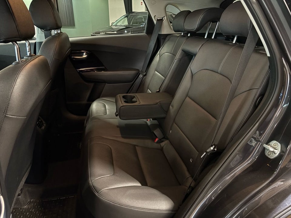 Kia Niro 1,6 PHEV Advance+ DCT 5d