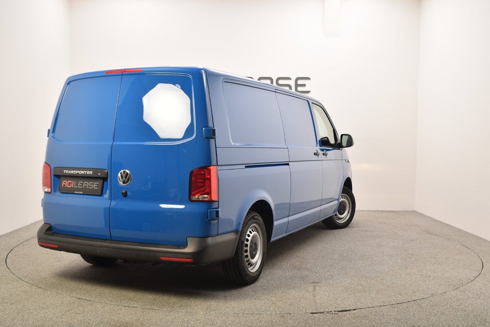 VW Transporter 2,0 TDi 150 Kassevogn DSG lang