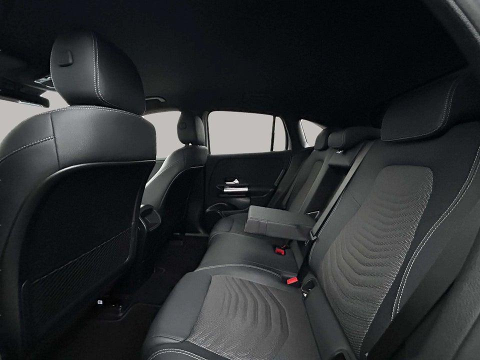 Mercedes EQA250+ Progressive 5d