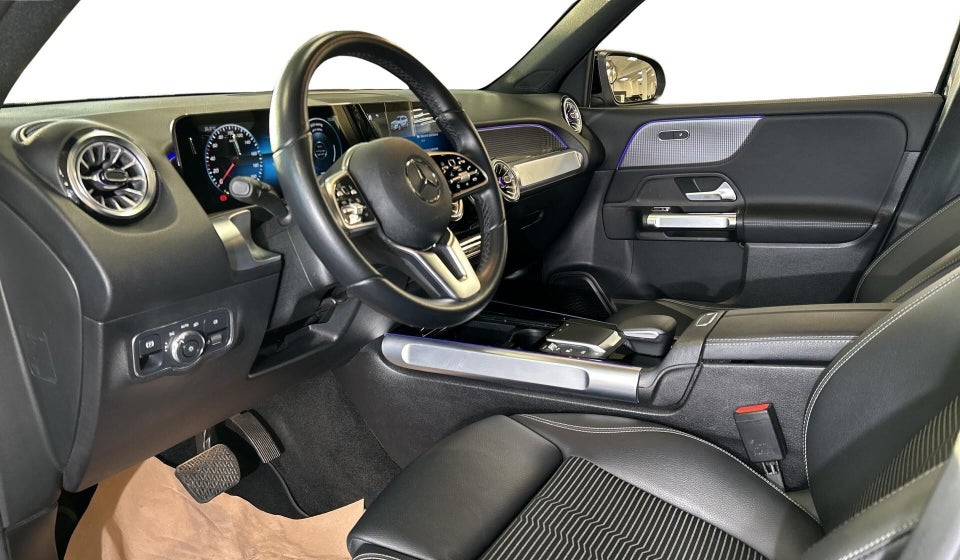 Mercedes EQB300 4Matic 5d