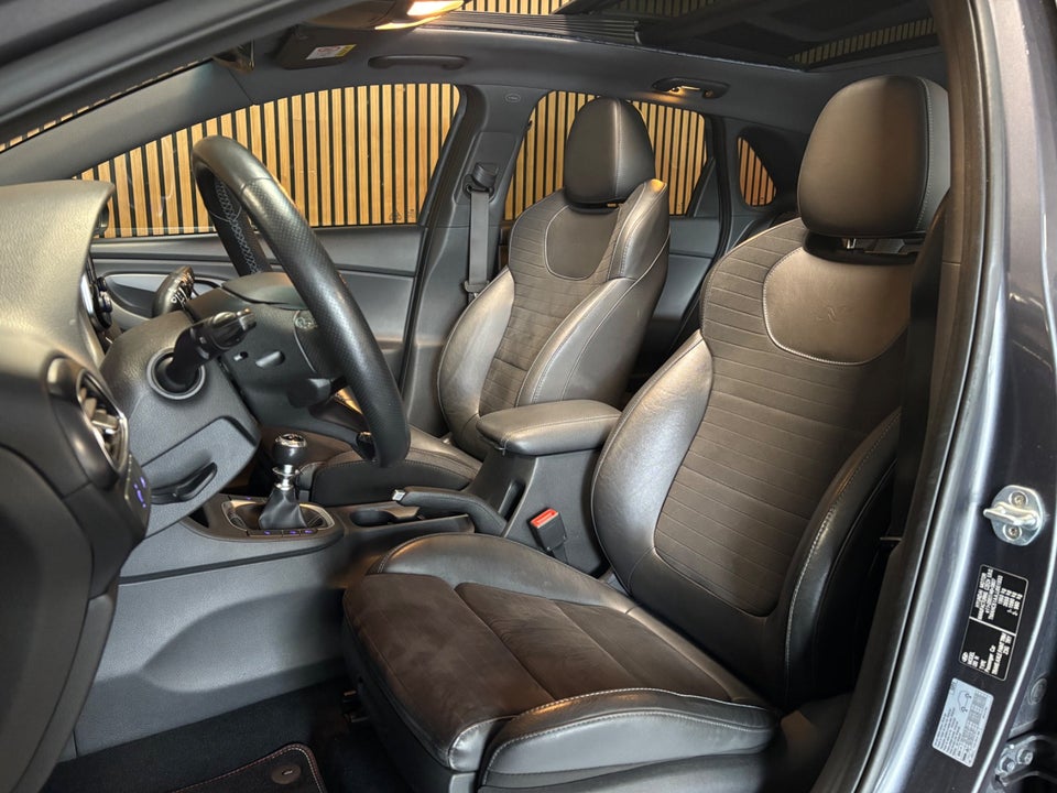 Hyundai i30 2,0 T-GDi N Performance 5d
