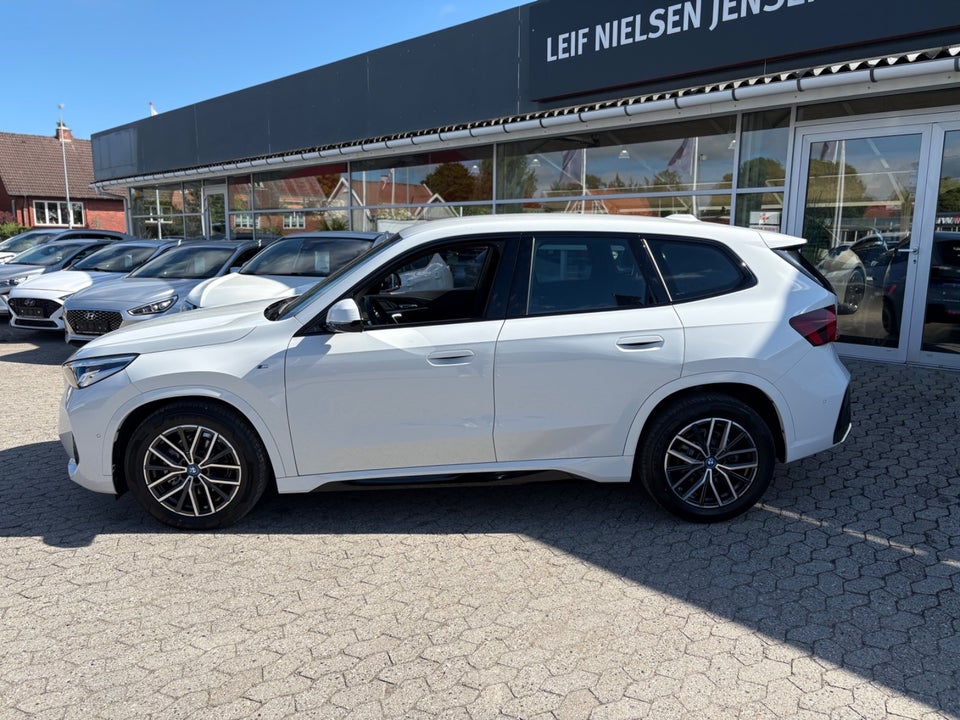BMW iX1 eDrive20 M-Sport 5d