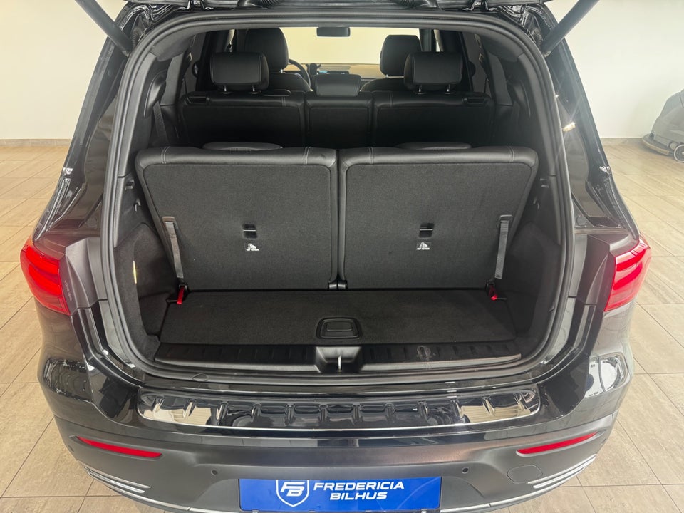 Mercedes EQB250+ 7prs 5d
