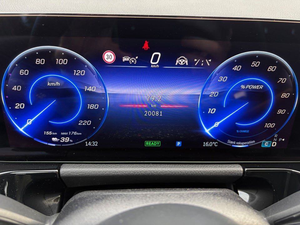 Mercedes EQA350 AMG Line 4Matic 5d