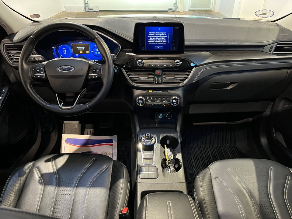 Ford Kuga 2,5 PHEV Vignale CVT 5d