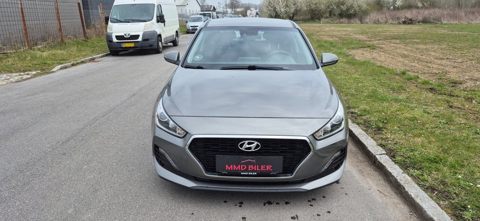 Hyundai i30 1,6 CRDi 115 Advanced 5d