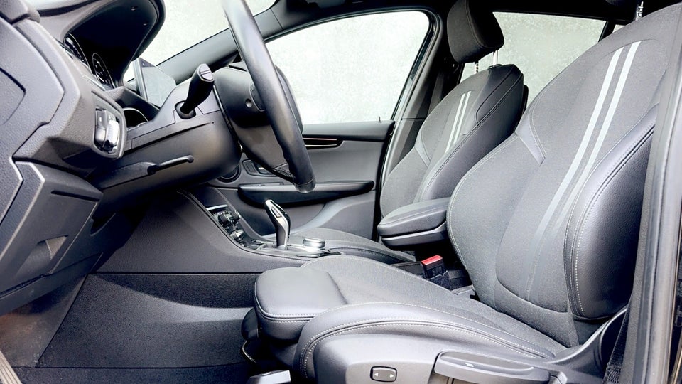 BMW 218i 1,5 Gran Tourer Sport Line aut. 7prs 5d