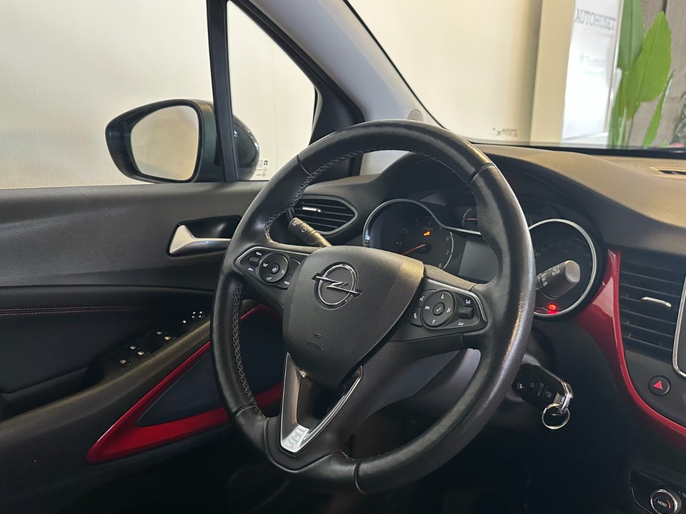 Opel Crossland 1,2 T 110 GS Line 5d
