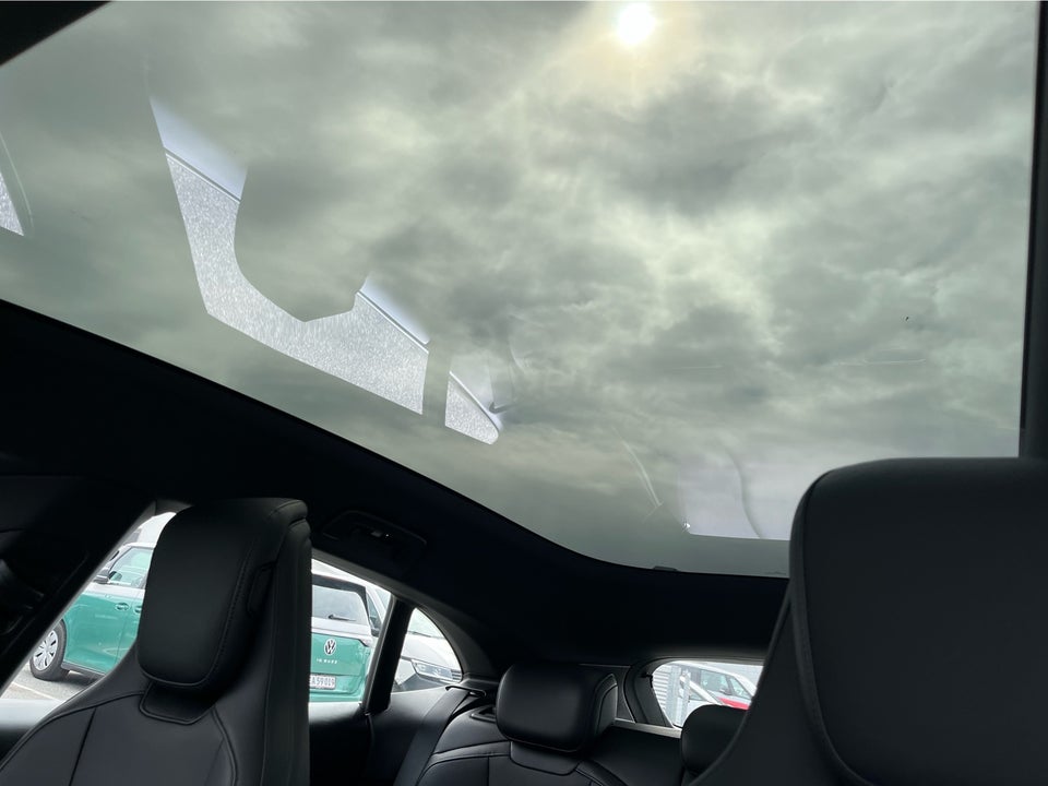 Porsche Taycan Sport Turismo 5d
