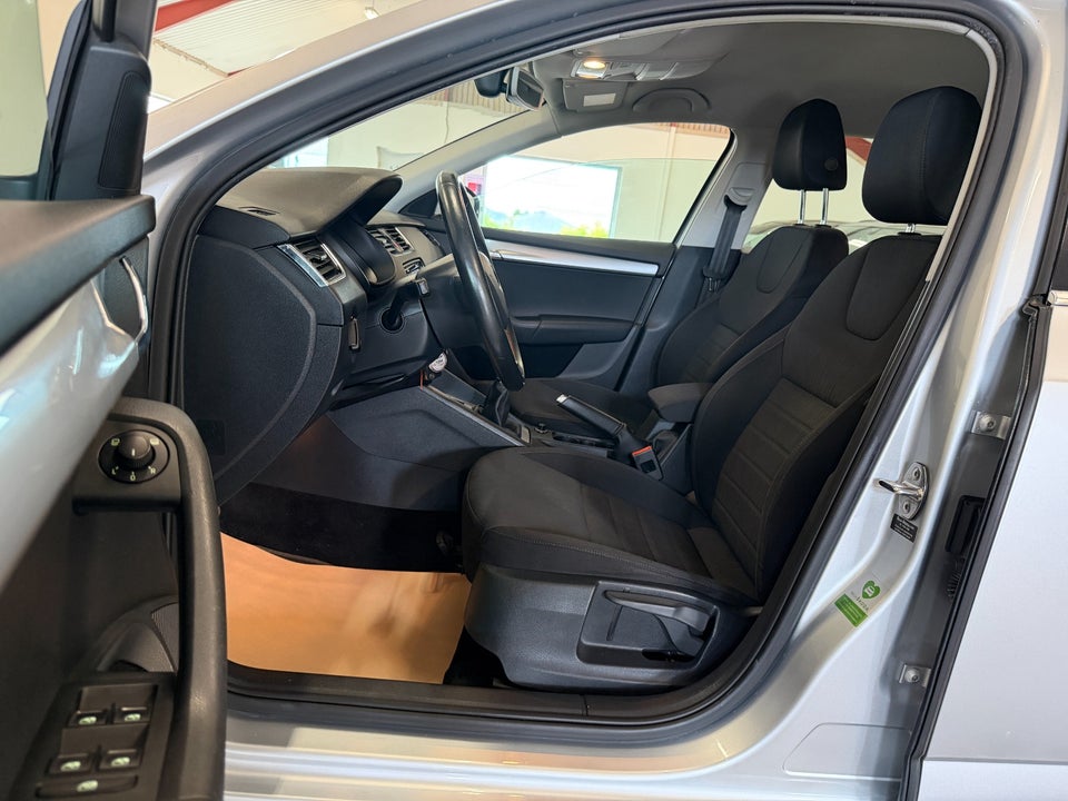 Skoda Octavia 1,4 TSi 150 Style Combi 5d