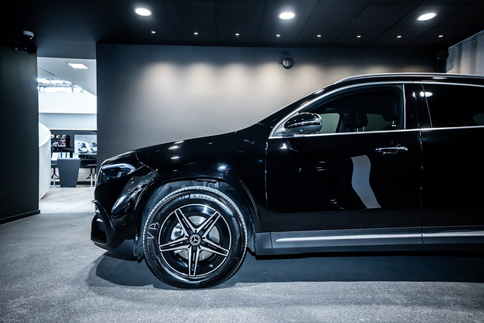 Mercedes EQA250+ AMG Premium 5d