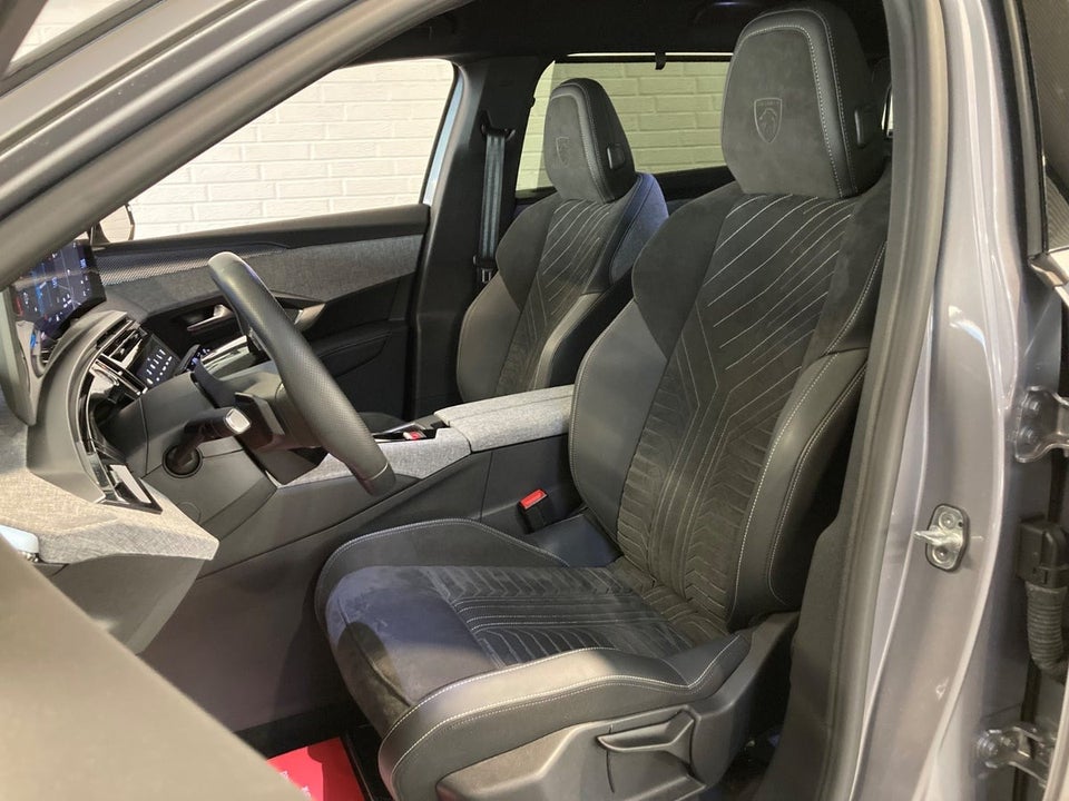 Peugeot e-5008 77 GT 7prs 5d