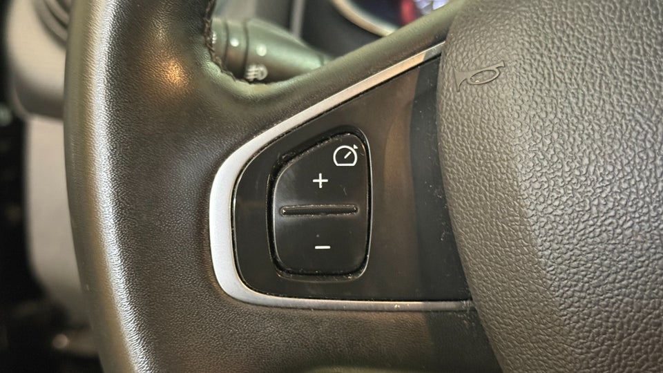 Renault Clio IV 0,9 TCe 90 Zen Sport Tourer 5d
