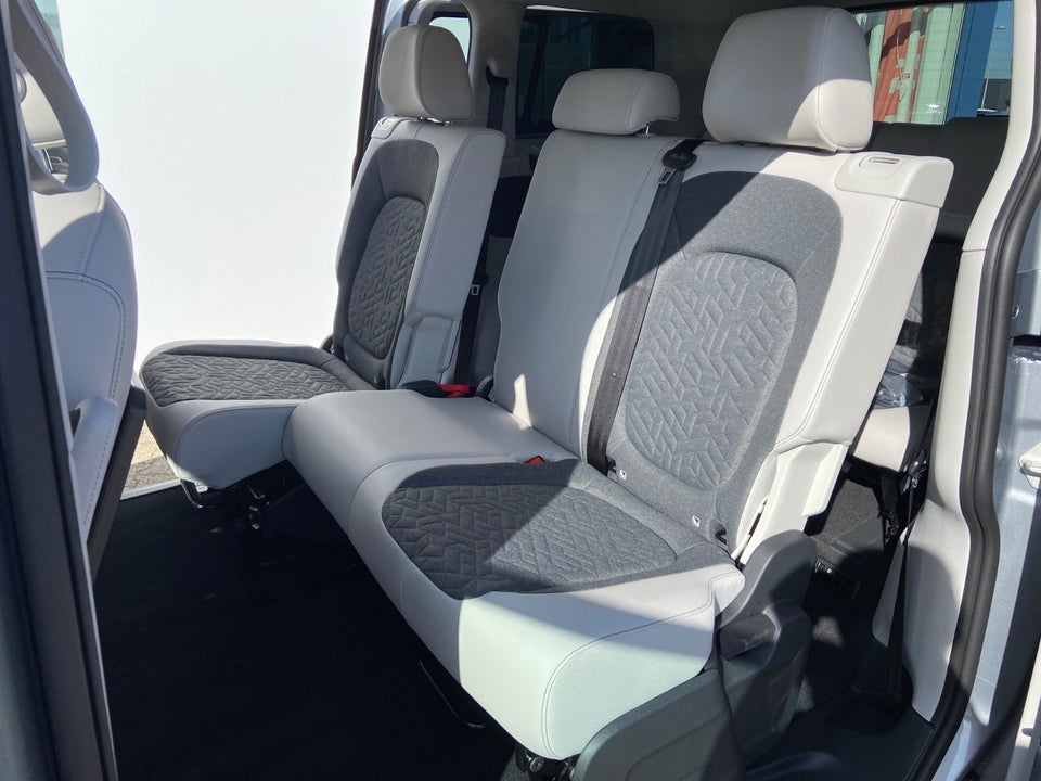 VW ID.Buzz 86 Style+ 7prs LWB 5d